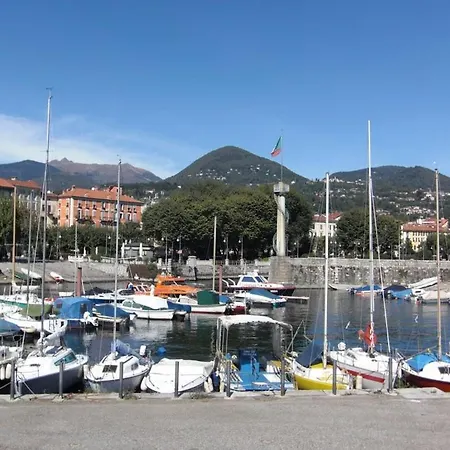 Casa Elisa Ottima Posizione E Parcheggio Gratuito * Βερμπάνια