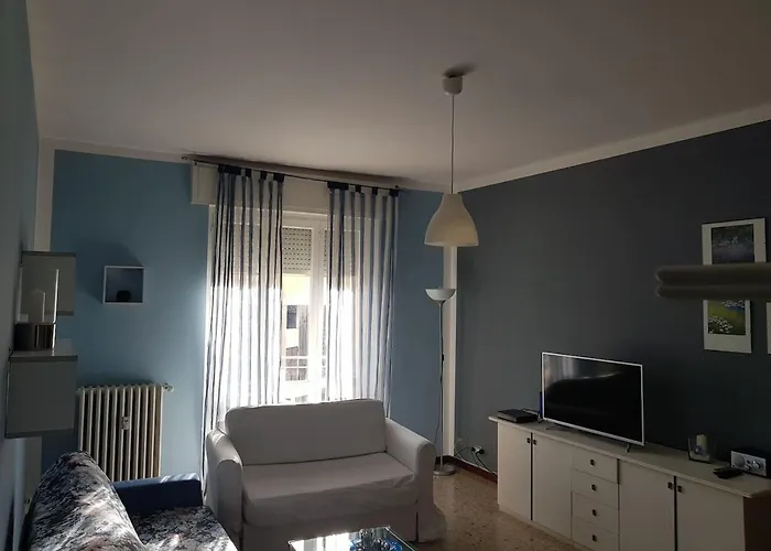 Casa Elisa Ottima Posizione E Parcheggio Gratuito Διαμέρισμα Βερμπάνια